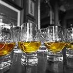 PJSM_Glass_black_white_whisky